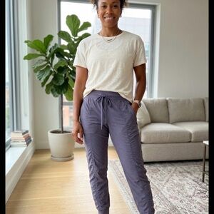 Athleta women Lavender Joggers